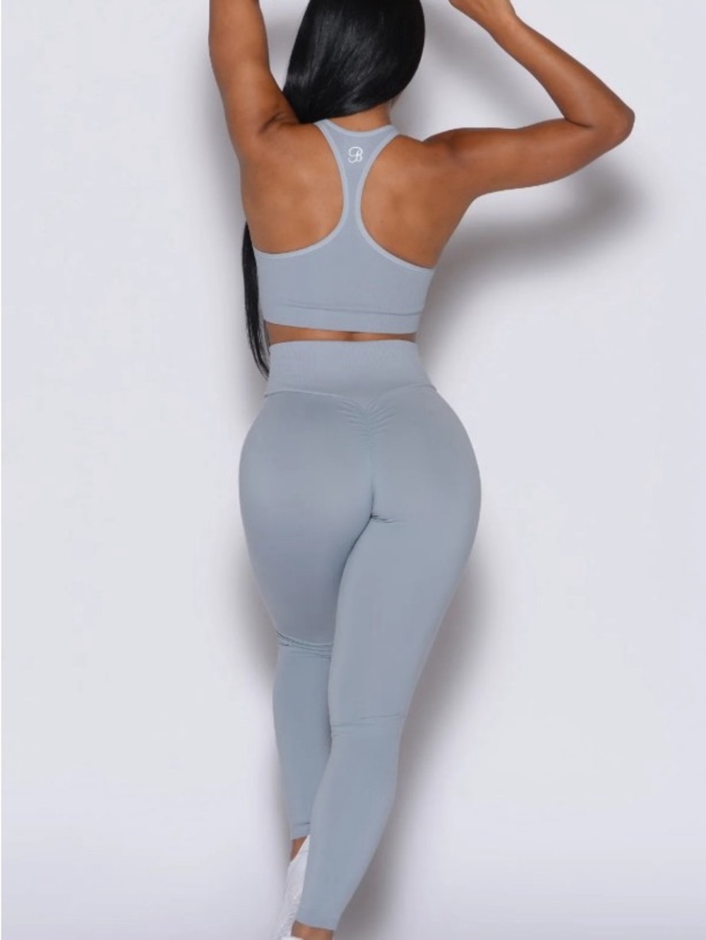 Bombshell Sportswear Figure Scrunch Leggings - Color ‘Carbon’  - Size Small - Picture 2 of 7